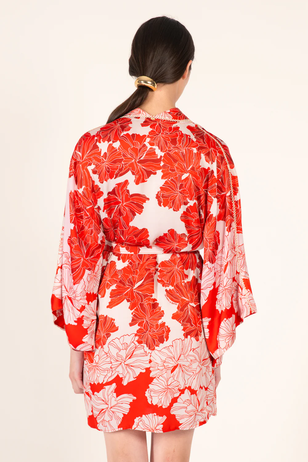 Kimono Luna - Red Flower Bunch - Image 7